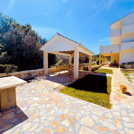 Apartment Paradise Marina